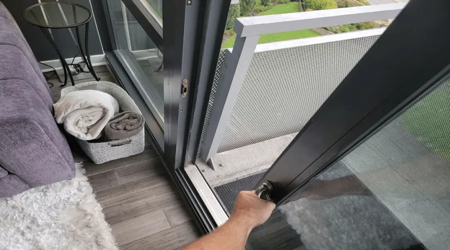 can-i-repair-my-sliding-glass-door-roller